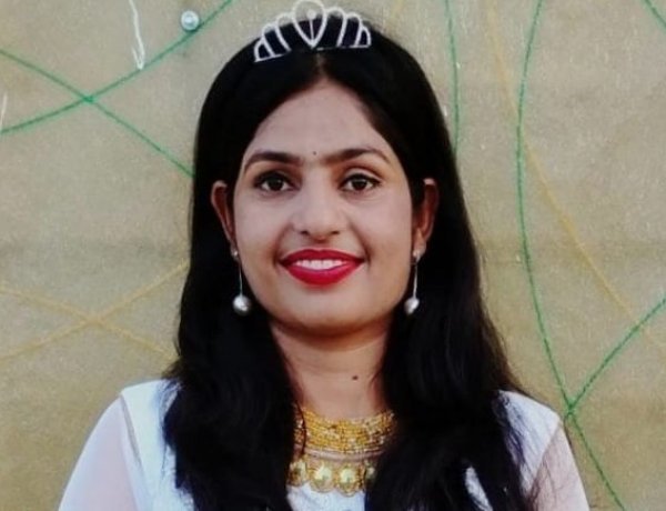 राजस्थान की मीनाक्षी राजपुरोहित" मीनू" को मिला "हिंदी गौरव सम्मान