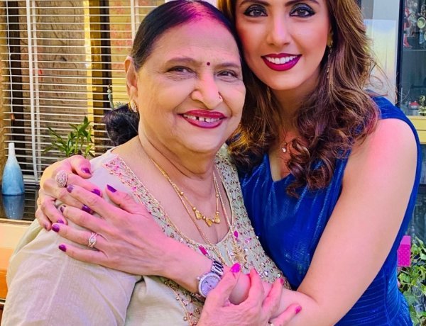 ज्योति सक्सेना अपनी माँ के जन्मदिन पर कहती है, 'वो असल में मेरी हीरो है