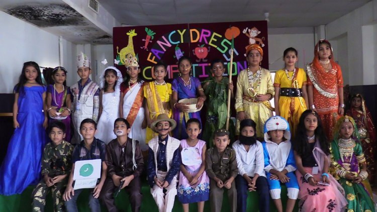 अपेक्स स्कूल में विद्यार्थियों ने मनाया दीपावली महोत्सव