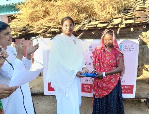 हिंसा को कहें नो" के हुए दो वर्ष पूरे - उत्सव मनाया गया
