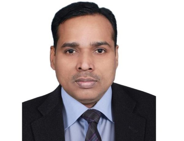 बुलंदियों की नई परिभाषा लिख रहे हैं डॉ. भास्कर शर्मा