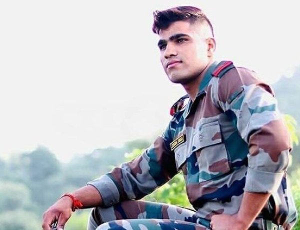 भारतीय सेना के जवान जितेंद्र सिंह शेखावत युवाओं को देश सेवा के लिए कर रहे प्रेरित