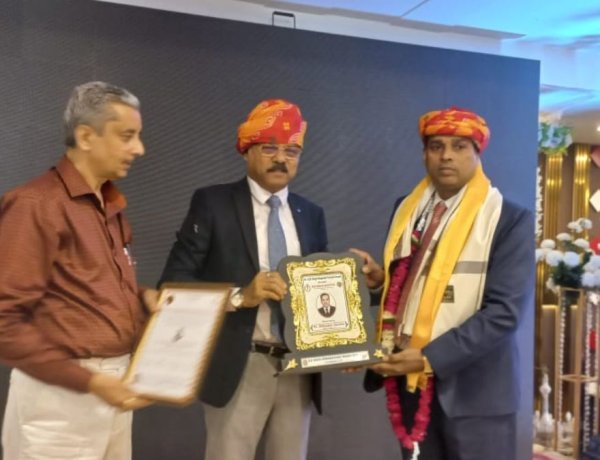 डॉ.भास्कर शर्मा को प्रयागराज में मिला डॉ.जी.बी.सिंह मैमोरियल नेशनल अवॉर्ड 2023