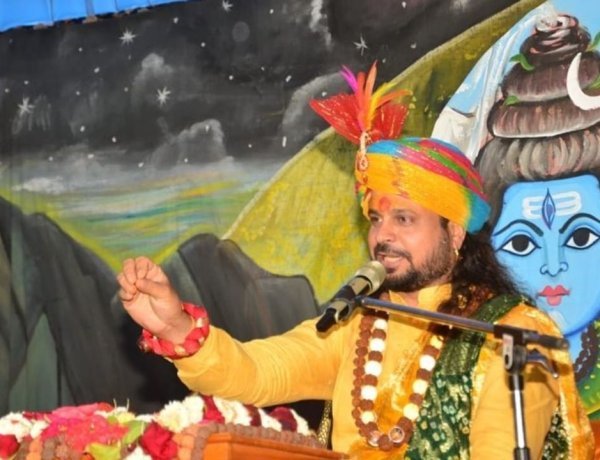अष्ट वसु शिव महापुराण कथा: बड़ी संख्या में उमड़ रही श्रद्धालुओं की भीड़,  महादेव की अराधना ही उन्नति का उत्तम मार्ग: सदगुरूनाथ जी महाराज