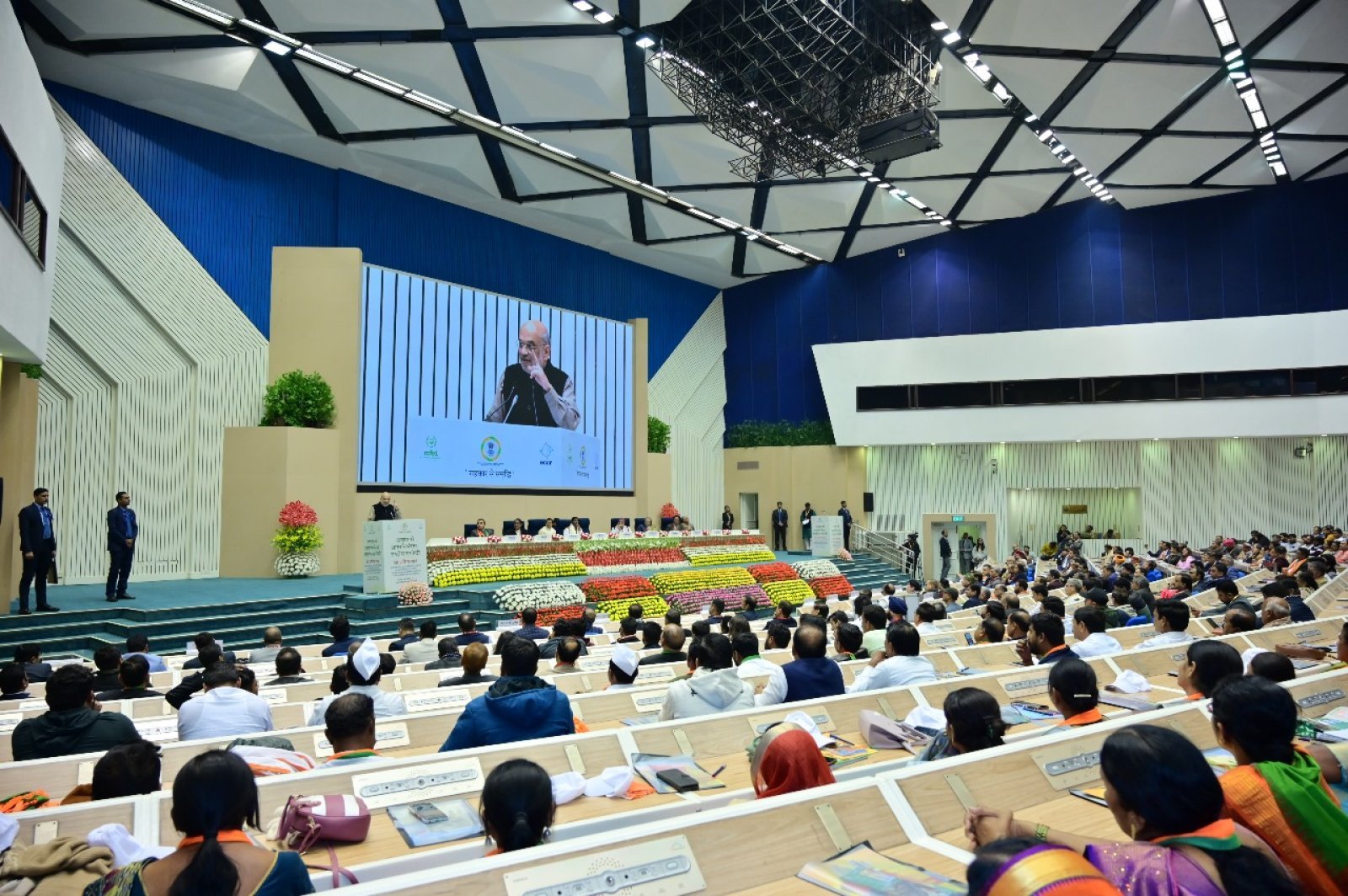 माननीय केंद्रीय गृह मंत्री अमित शाह ने किसानों की सहायता और आयात पर निर्भरता कम करने के लिए ई-पोर्टल लॉन्च किया