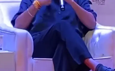 कश्मीर नरसंहार के एक पीड़ित ने विवेक रंजन अग्निहोत्री के सामने 'द कश्मीर फाइल्स' के प्रभाव को  किया व्यक्त !  इसे जरूर देखें!