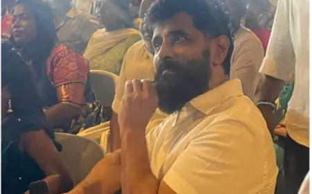 चियान विक्रम ने सक्सेस पार्टी में कास्ट और क्रू के साथ मनाया 'तंगलान' की सफलता का जश्न