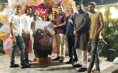 प्रमुख विद्यालय के डायरेक्टर  परेश पटेल ने 'प्यारी माँ 3' सॉन्ग का लांच किया