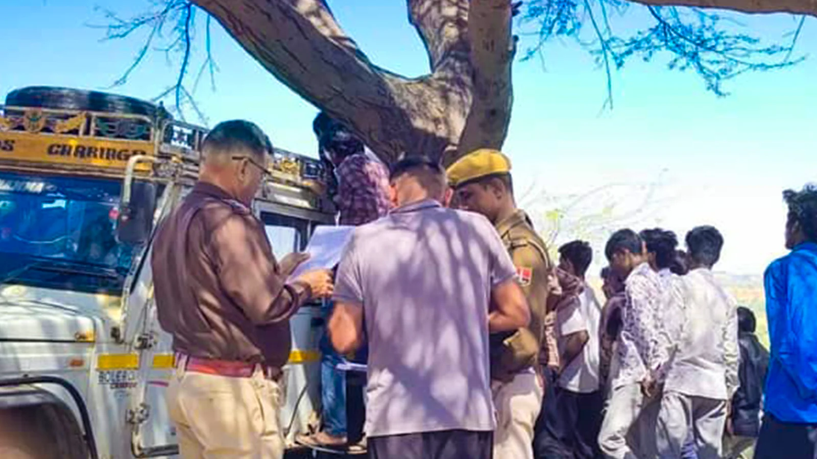 बाड़मेर में देवर-भाभी ने पेड़ से लगाई फांसी, प्रेम प्रसंग का मामला