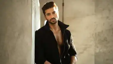 प्रतीक चौधरी ने ‘टाइपकास्ट’ होने के डर को किया खारिज: ‘मेरा ध्यान सिर्फ दमदार किरदारों पर’