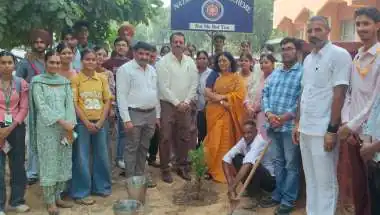 सिरसा नेशनल कॉलेज में NSS दिवस पर समारोह और पौधारोपण